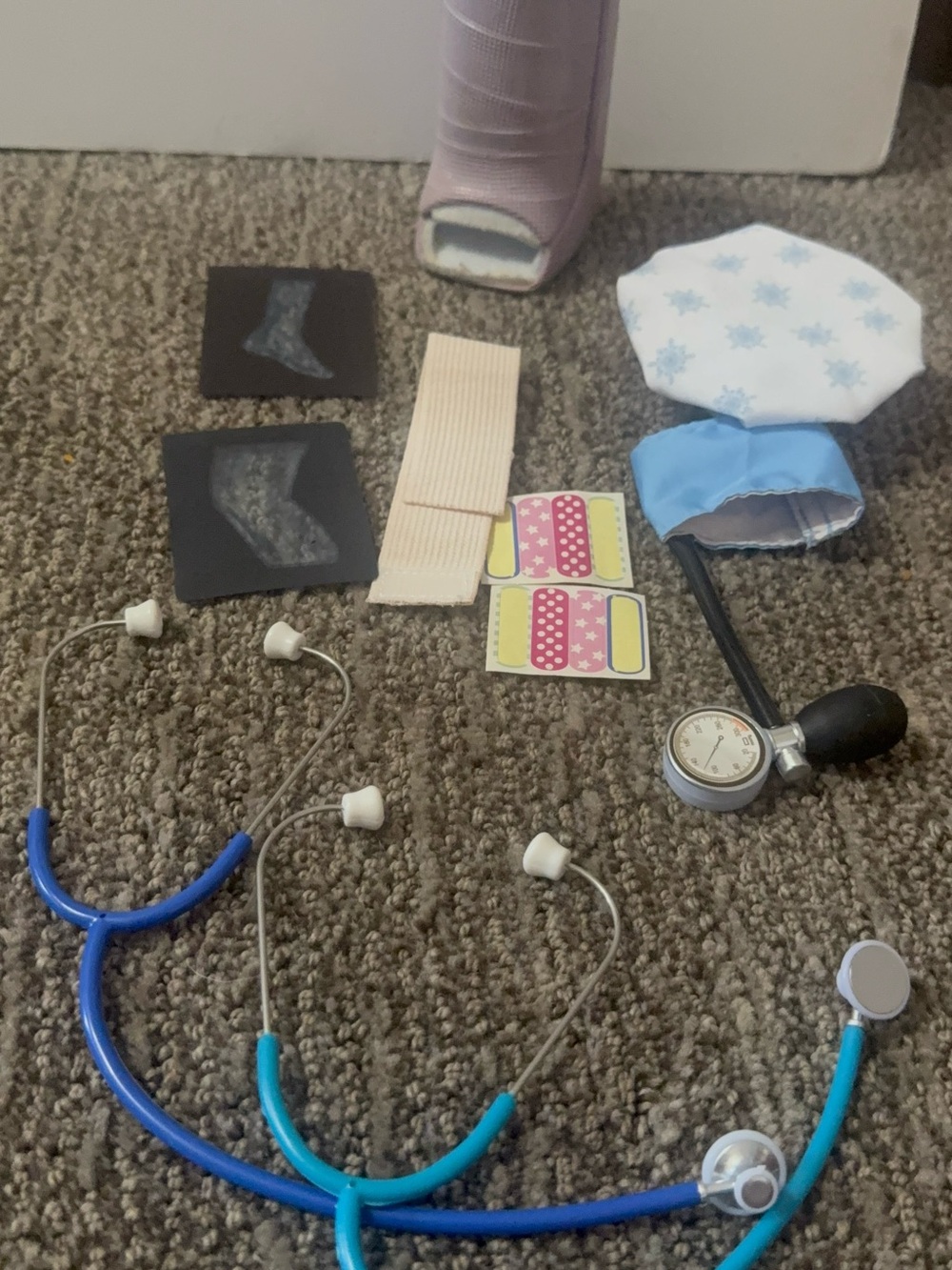 American Girl Wheelchair.Crutches Medical Accessory Lot with Pink Walking Boot - Picture 3 of 6